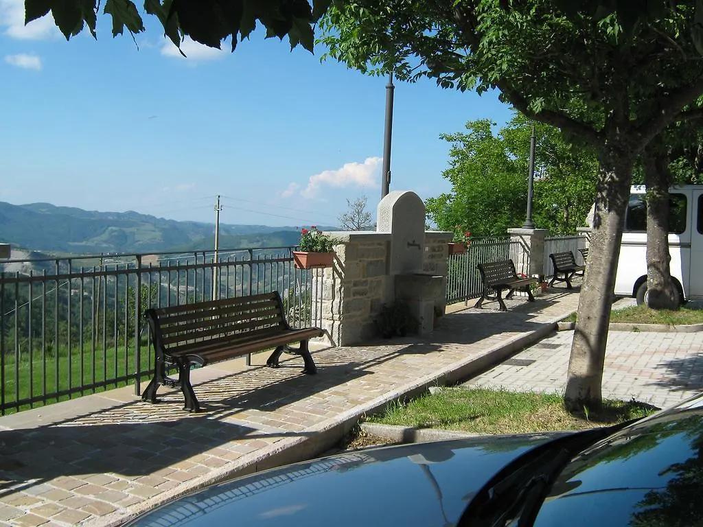 Agriturismo Il Falco Del Monte Fumaiolo Alfero